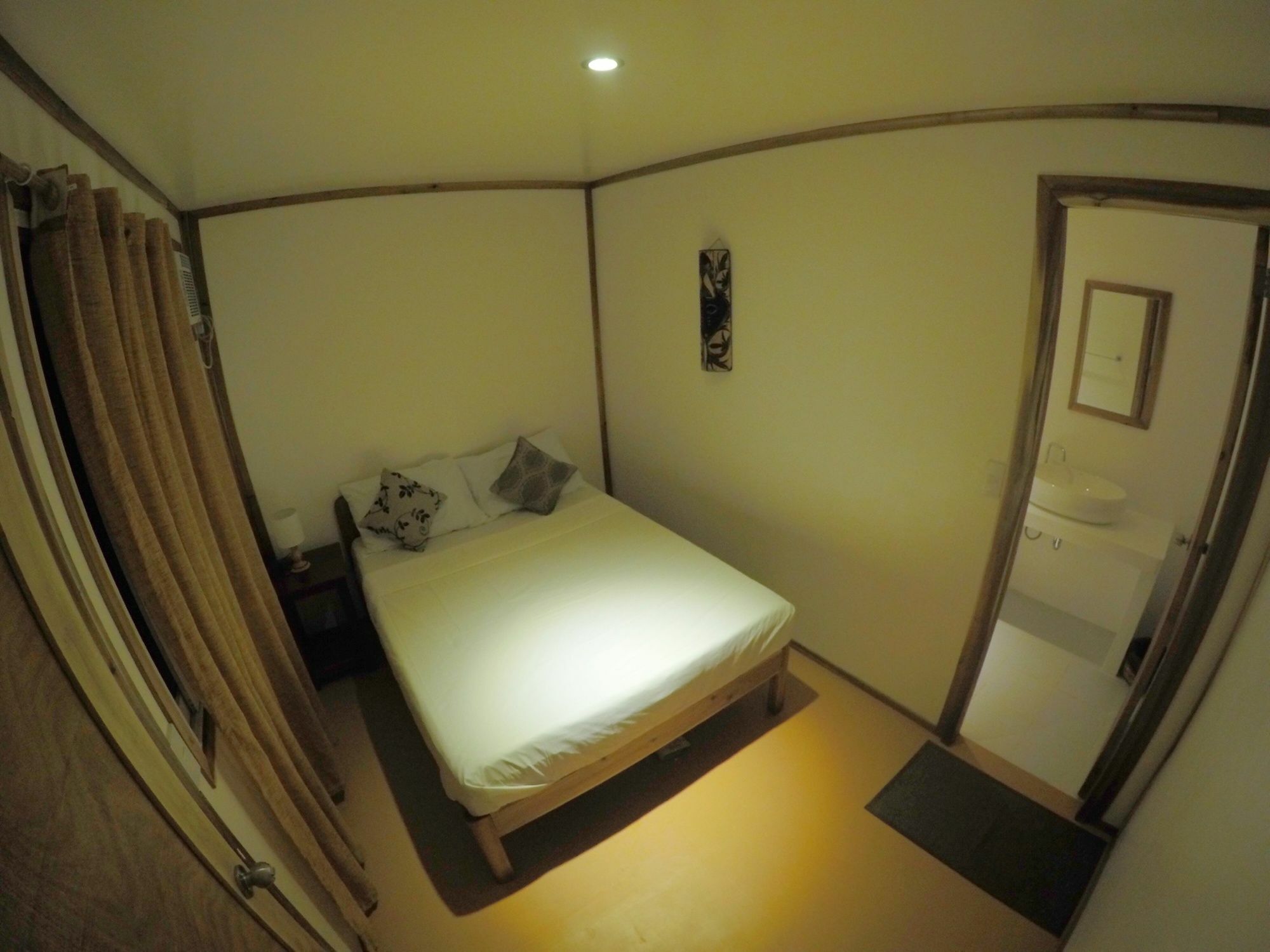 Keira Backpackers Hotel เอลนิโด ภายนอก รูปภาพ
